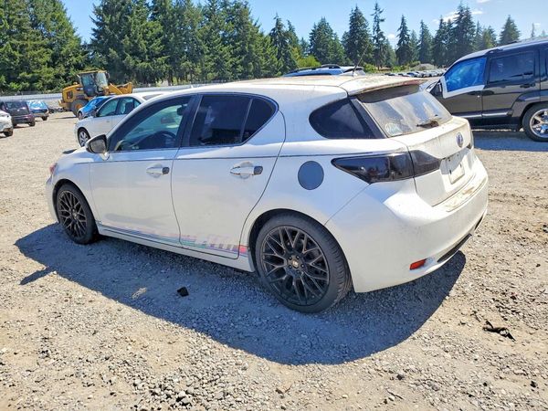 2013 LEXUS CT 200h