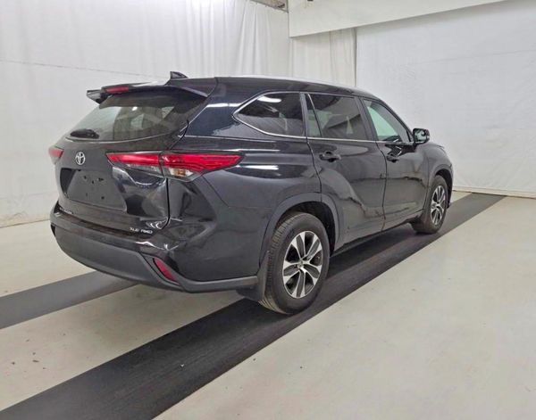 2023 TOYOTA HIGHLANDER
