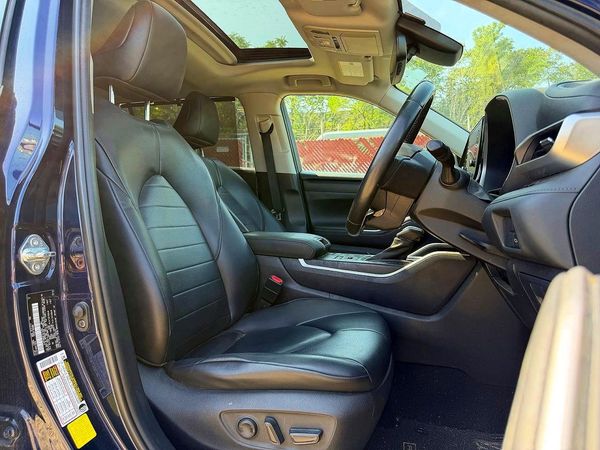 2020 TOYOTA HIGHLANDER XLE