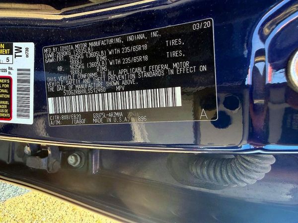 2020 TOYOTA HIGHLANDER XLE