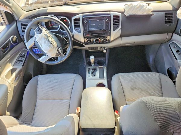 2015 TOYOTA TACOMA