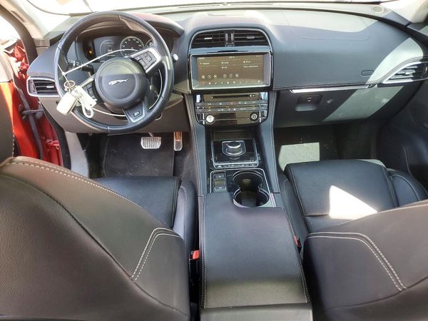 2017 JAGUAR F-PACE R-Sport