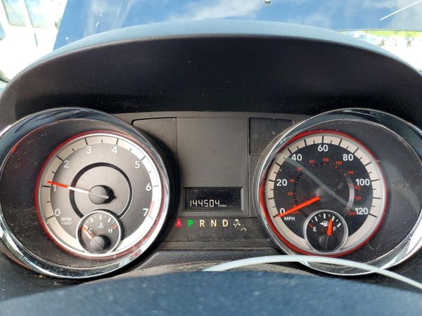 2015 DODGE GRAND CARAVAN SE