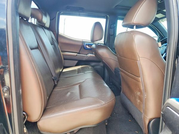 2019 TOYOTA TACOMA Limited