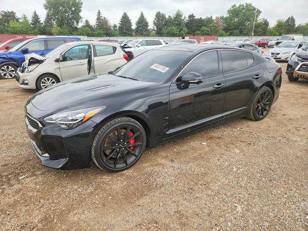 2022 KIA STINGER GT2