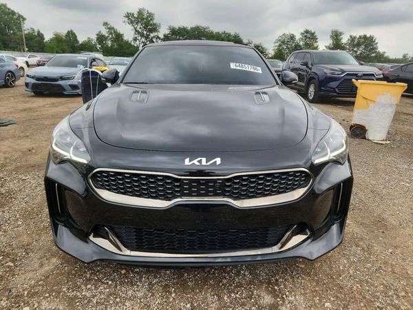 2022 KIA STINGER GT2
