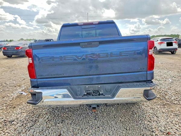2021 CHEVROLET SILVERADO LT