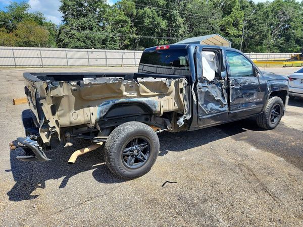 2019 CHEVROLET SILVERADO LT