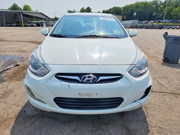 2012 HYUNDAI ACCENT