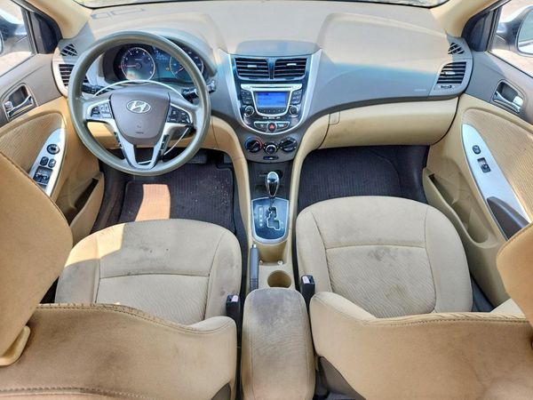 2012 HYUNDAI ACCENT