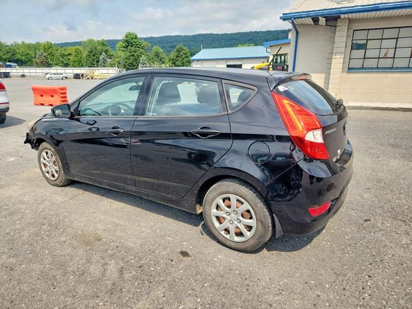 2013 HYUNDAI ACCENT GLS, GS