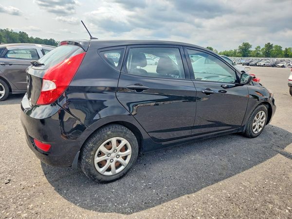 2013 HYUNDAI ACCENT GLS, GS