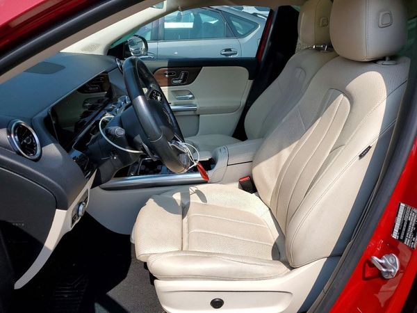 2021 MERCEDES-BENZ GLA