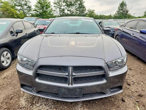 2014 DODGE CHARGER SE