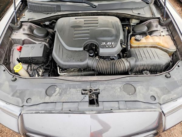 2014 DODGE CHARGER SE