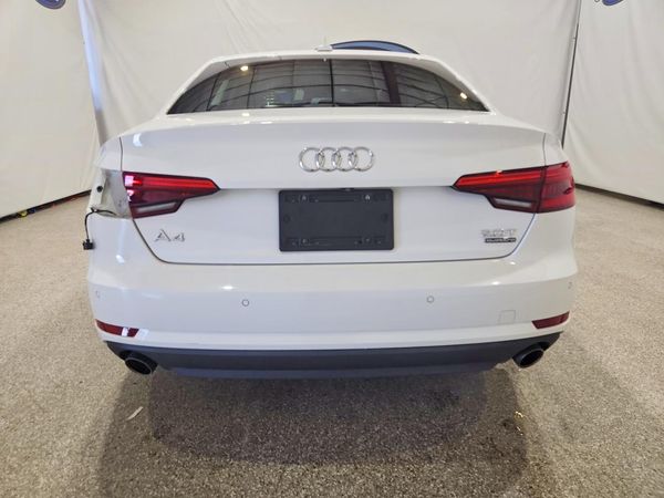 2017 AUDI A4 quattro Premium