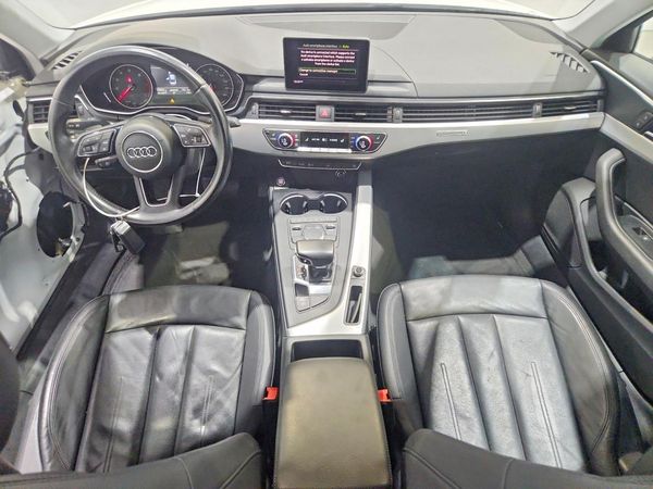 2017 AUDI A4 quattro Premium