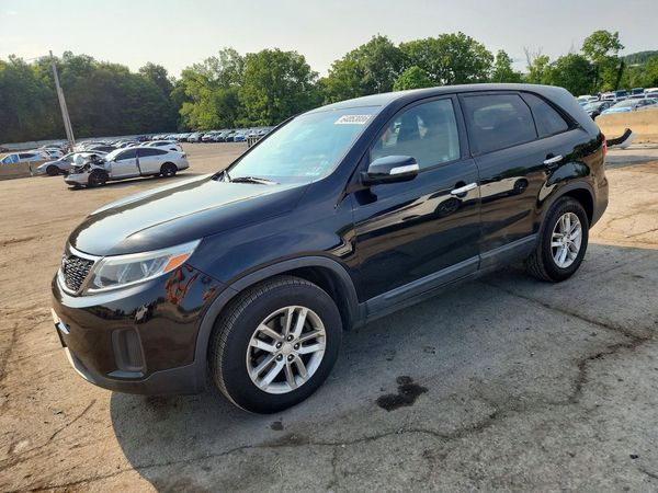 2014 KIA SORENTO Base/ LX