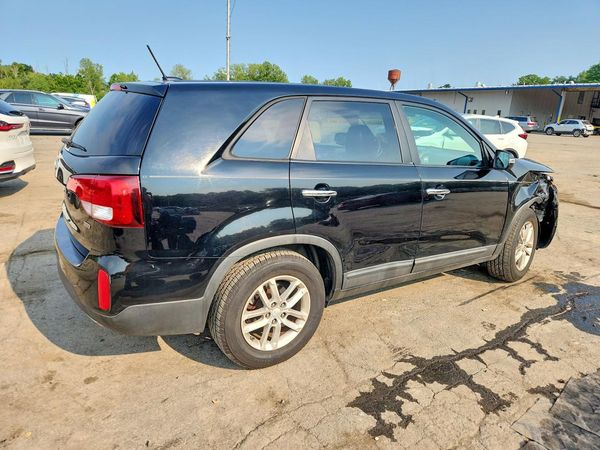 2014 KIA SORENTO Base/ LX