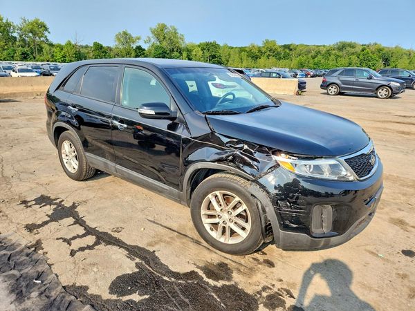 2014 KIA SORENTO Base/ LX