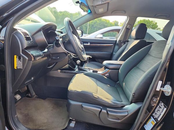 2014 KIA SORENTO Base/ LX