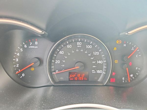2014 KIA SORENTO Base/ LX