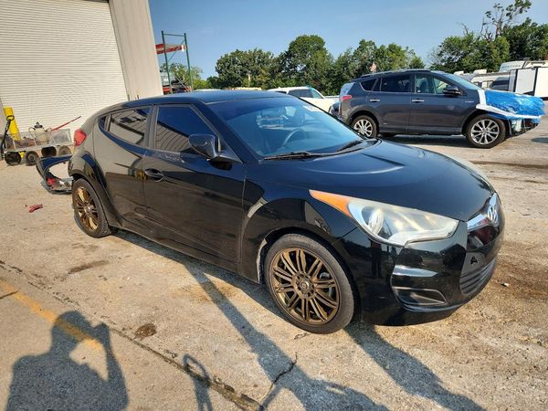 2014 HYUNDAI VELOSTER