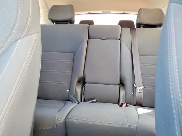 2017 KIA SORENTO L, LX