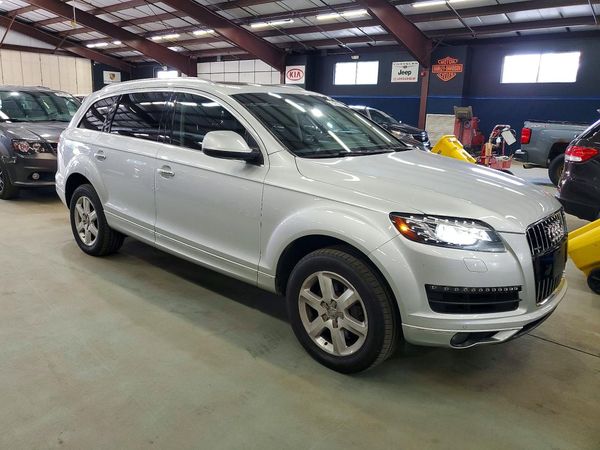 2015 AUDI Q7 Premium Plus