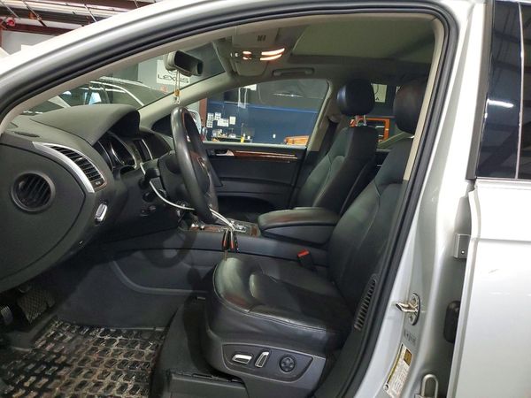 2015 AUDI Q7 Premium Plus