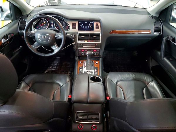 2015 AUDI Q7 Premium Plus