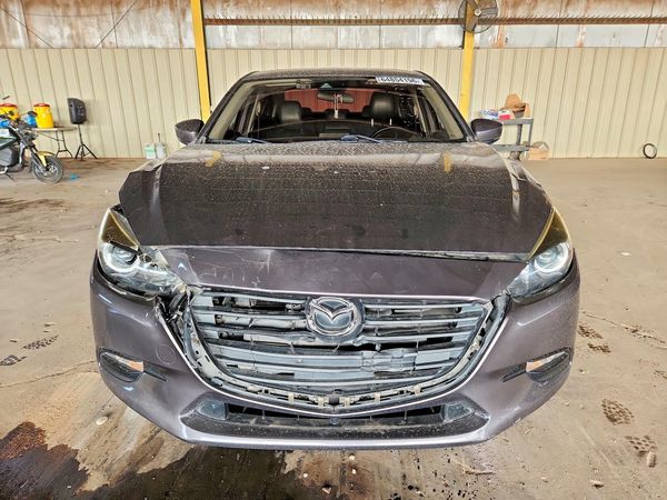 2018 MAZDA 3