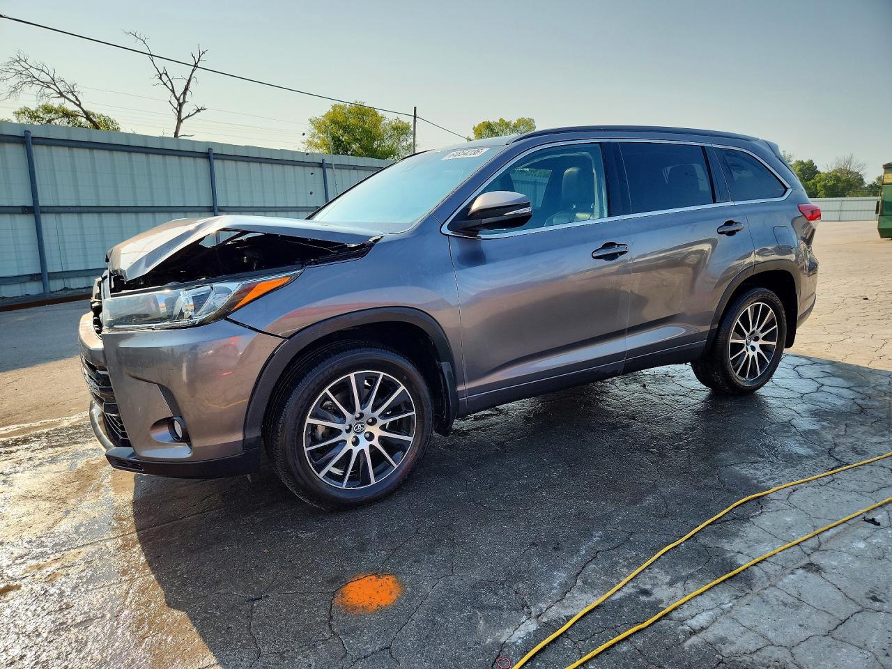 2018 TOYOTA HIGHLANDER SE/XLE