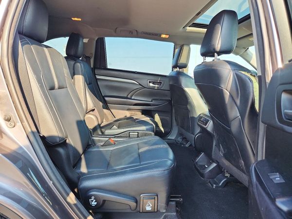 2018 TOYOTA HIGHLANDER SE/XLE