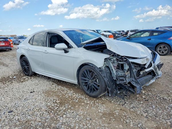 2023 TOYOTA CAMRY