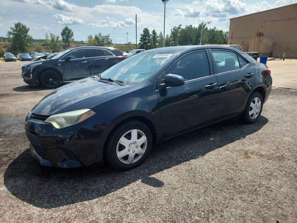 2015 TOYOTA COROLLA