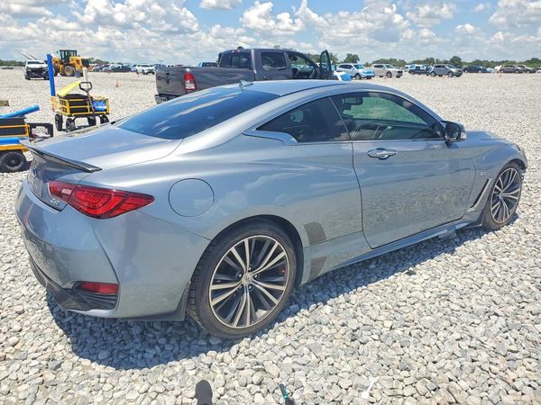 2017 INFINITI Q60