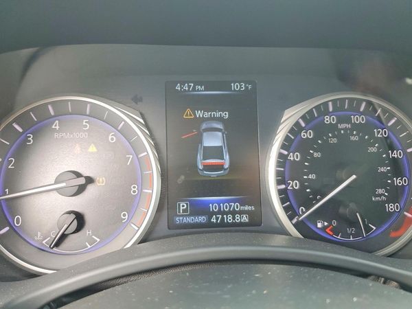 2017 INFINITI Q60