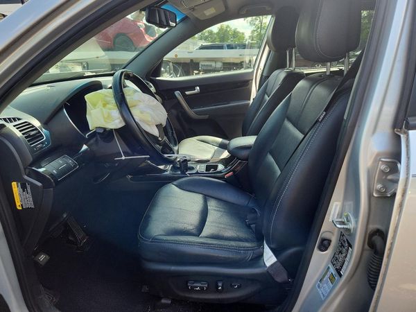 2015 KIA SORENTO GLS