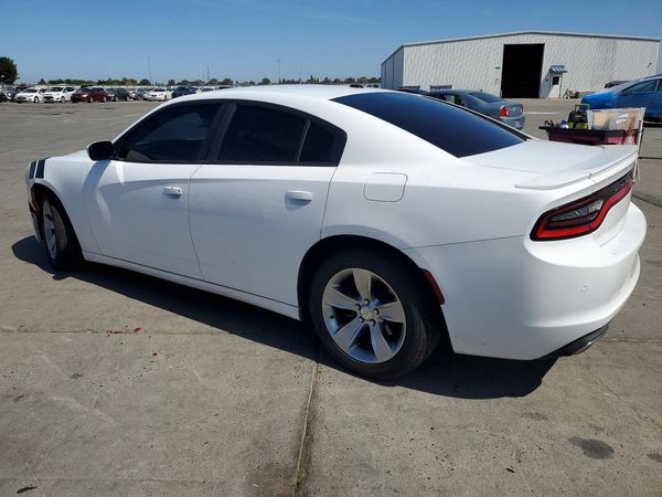 2015 DODGE CHARGER SE