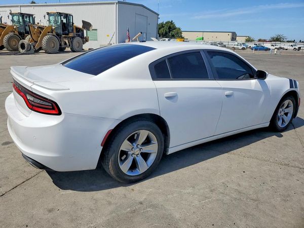2015 DODGE CHARGER SE