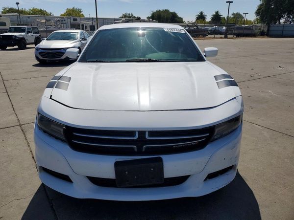 2015 DODGE CHARGER SE