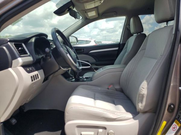 2018 TOYOTA HIGHLANDER
