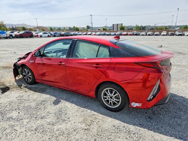 2017 TOYOTA PRIUS Three/Four/Four Adv — DSRA