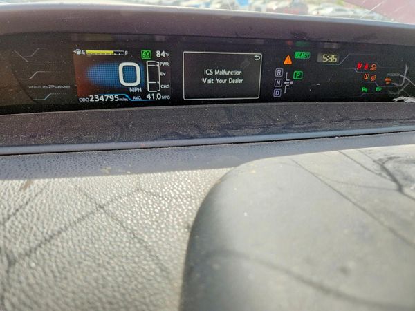 2017 TOYOTA PRIUS Three/Four/Four Adv — ODOM
