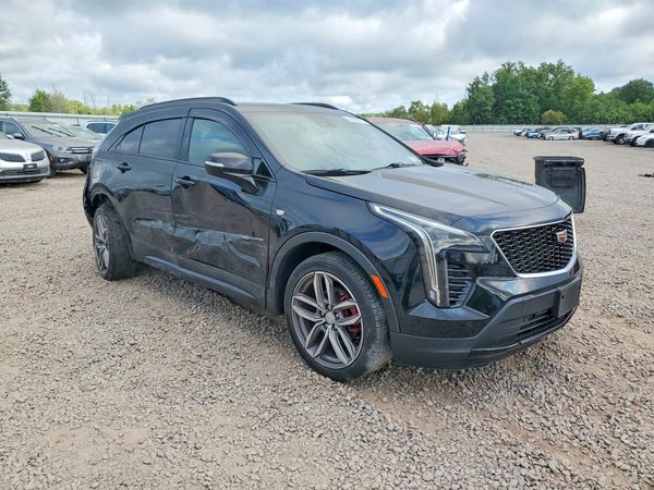 2021 CADILLAC XT4 Sport