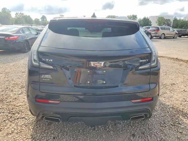 2021 CADILLAC XT4 Sport