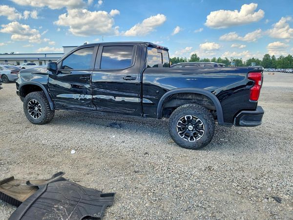 2024 CHEVROLET SILVERADO ZR2