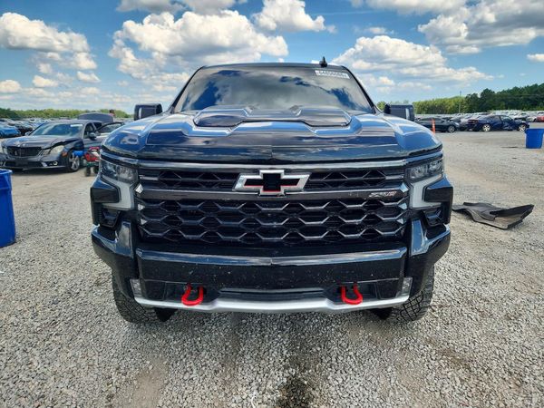 2024 CHEVROLET SILVERADO ZR2