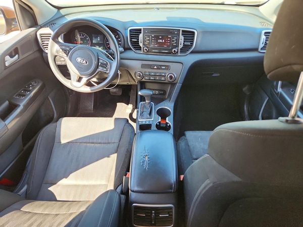 2017 KIA SPORTAGE LX
